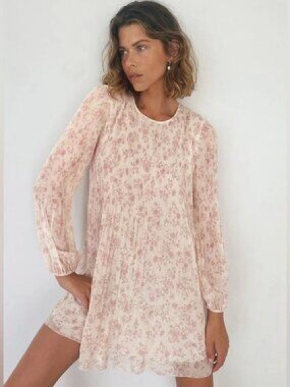 Aritzia/Wilfred Daydreamer Mini Dress